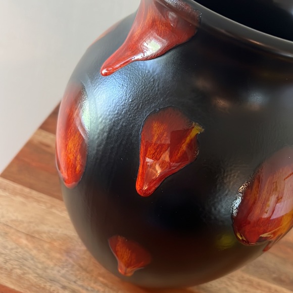 Poole Pottery England Galaxy Pattern Matte Black With Lava Glaze Large Vase. - Picture 12 of 14